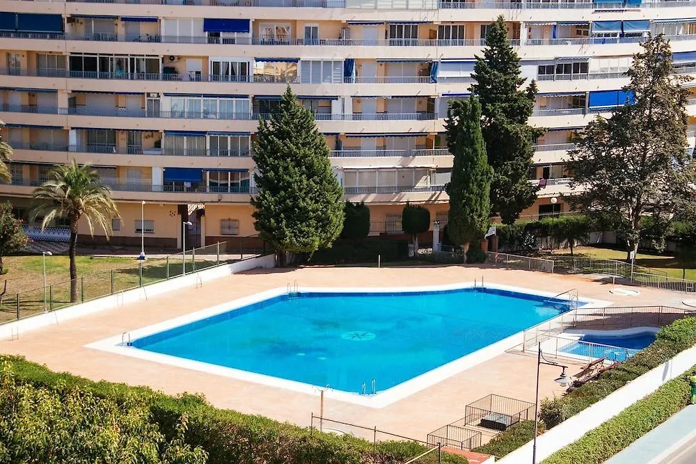 Apartment Fantastico Apartamento 4P Con Piscina Y Pista De Tenis! Torre Del Mar Spanien